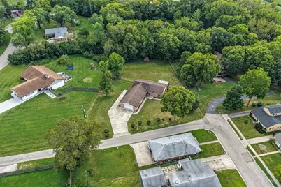 802 Range Avenue, Miamisburg, OH 45342 - Photo 32