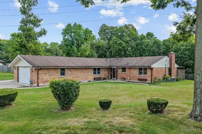 802 Range Avenue, Miamisburg, OH 45342 - Photo 2