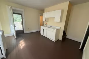 4321 Hays Ave, Cincinnati, OH 45223 - Photo 8