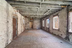 1637 Hughes St, Cincinnati, OH 45202 - Photo 14