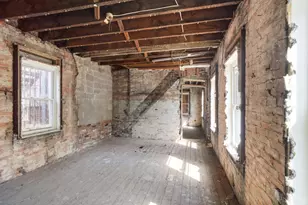 1637 Hughes St, Cincinnati, OH 45202 - Photo 16