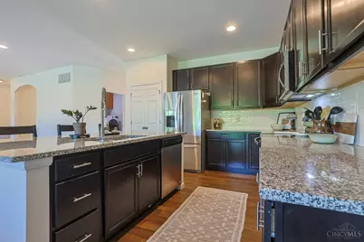 5356 Renaissance Park Drive, Middletown, OH 45005 - Photo 14