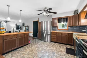 1084 Brown Rd, Washington Township, OH 45177 - Photo 10