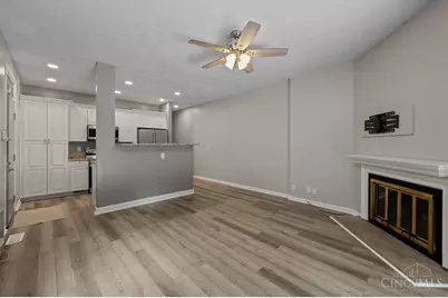 991 Paradrome Street #13, Cincinnati, OH 45202 - Photo 12