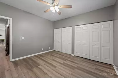 991 Paradrome Street #13, Cincinnati, OH 45202 - Photo 6