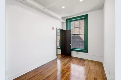607 Main Street #11, Cincinnati, OH 45202 - Photo 4