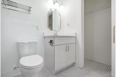 607 Main Street #11, Cincinnati, OH 45202 - Photo 22