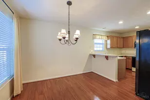 1019 Weeping Willow Ln, Hamilton Township, OH 45039 - Photo 10