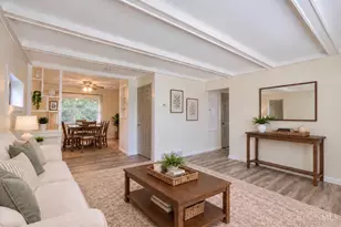 3065 Aquadale Ln, Cincinnati, OH 45211 - Photo 6