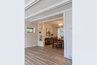 3065 Aquadale Lane, Cincinnati, OH 45211 - Photo 8