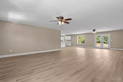 647 E Mt Pleasant Road, Liberty Township, OH 45177 - Photo 8