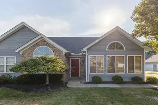 1100 St Andrews Cir, Miami Township, OH 45150 - Photo 6