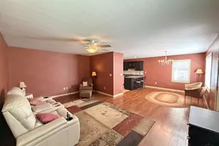700 E Main St, Hillsboro, OH 45133 - Photo 6