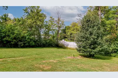 19 N Kline Avenue, Batavia Township, OH 45102 - Photo 8