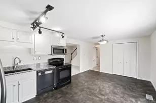 7297 Birchwood Dr, West Chester, OH 45069 - Photo 8