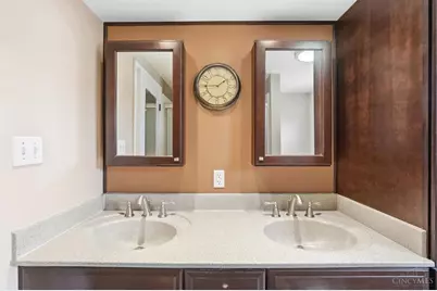 7297 Birchwood Drive, West Chester, OH 45069 - Photo 14