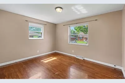9156 Trinidad Drive, Colerain Township, OH 45231 - Photo 8