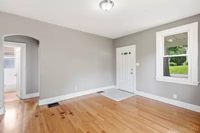 4345 Harding Avenue, Cheviot, OH 45211 - Photo 8