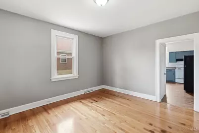 4345 Harding Avenue, Cheviot, OH 45211 - Photo 10