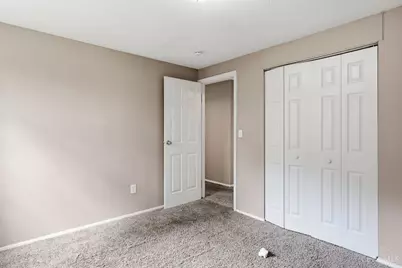 11657 Pippin Road, Cincinnati, OH 45231 - Photo 6