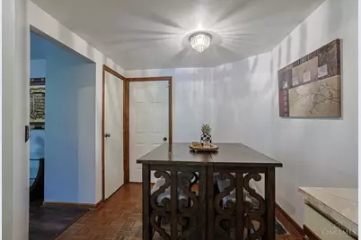 205 Droxford Court #112, Cincinnati, OH 45246 - Photo 16