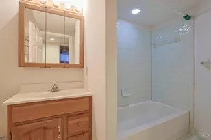 11715 Kemper Woods Dr, Symmes Township, OH 45249 - Photo 40