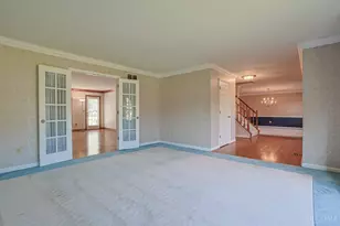 11715 Kemper Woods Dr, Symmes Township, OH 45249 - Photo 8
