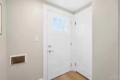 2235 W North Bend Road, Cincinnati, OH 45239 - Photo 8