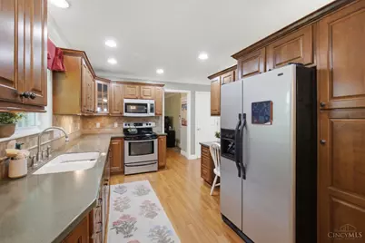 5303 W Dalton Drive, Fairfield, OH 45014 - Photo 10