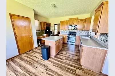 587 Westwynd Circle, Wilmington, OH 45177 - Photo 10