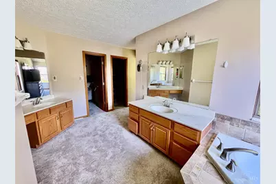 587 Westwynd Circle, Wilmington, OH 45177 - Photo 32