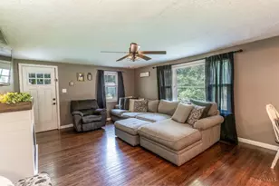302 E Osborne St, Tate Township, OH 45106 - Photo 8