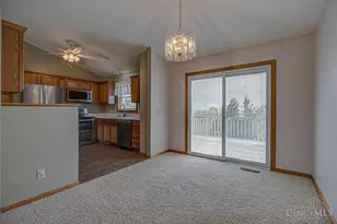 40 Thornhill Dr, Hamilton, OH 45013 - Photo 6