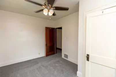 1031 Schiff Avenue #1, Cincinnati, OH 45205 - Photo 6