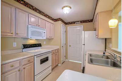 5345 Cooper Road #K, Montgomery, OH 45242 - Photo 8