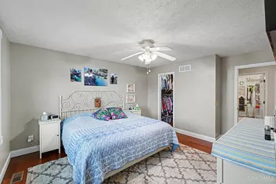 693 Mockingbird Lane, Union Township, OH 45244 - Photo 24