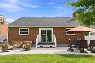 4570 Hunt Rd, Blue Ash, OH 45242 - Photo 48