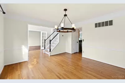 821 Almahurst Lane, Miami Township, OH 45140 - Photo 6