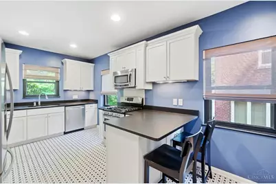 2898 Temple Avenue, Cincinnati, OH 45211 - Photo 22