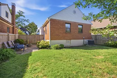 3320 N Sterling Way, Cincinnati, OH 45209 - Photo 34