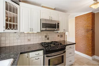 3320 N Sterling Way, Cincinnati, OH 45209 - Photo 16