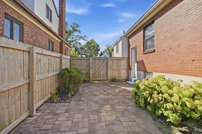 3320 N Sterling Way, Cincinnati, OH 45209 - Photo 32