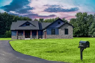9429 Arrowhead Ln, Clarksville, OH 45113 - Photo 1