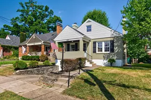 3322 Maple Crest Pl, Cincinnati, OH 45209 - Photo 2