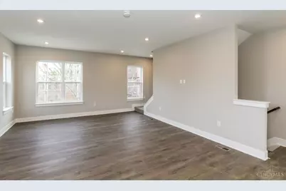 2611 May Street, Cincinnati, OH 45206 - Photo 2