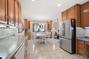 5580 Seville Ct, Green Township, OH 45247 - Photo 8