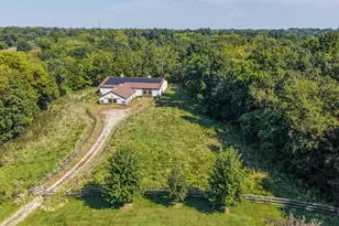 8505 Fox Cub Ln, Indian Hill, OH 45243 - Photo 30