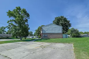 301 Sal Blvd, Trenton, OH 45067 - Photo 4
