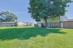 301 Sal Blvd, Trenton, OH 45067 - Photo 6