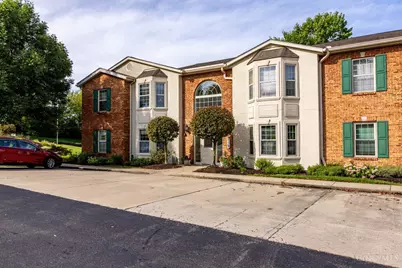 5471 Asbury Lake Drive #18, Green Township, OH 45247 - Photo 2